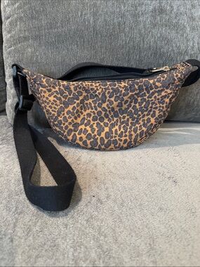 Leopard Print Crossbody Bag - Black and Tan